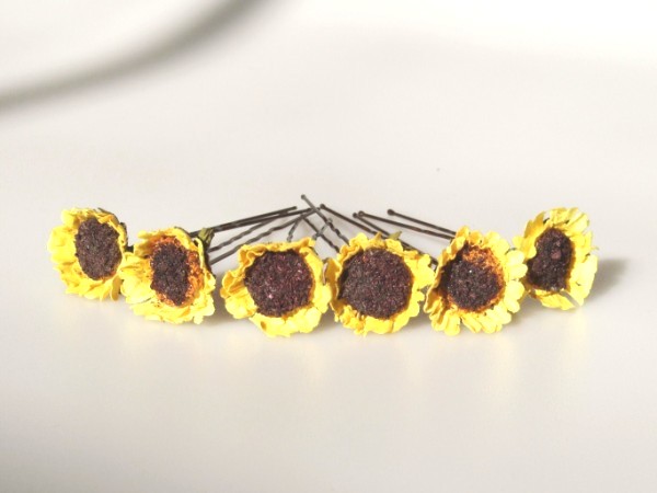Wild Flower hair accessories pins