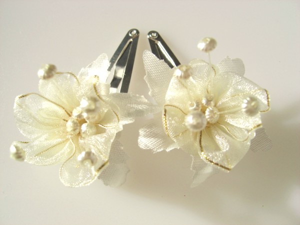 cream and gold flower hair clips