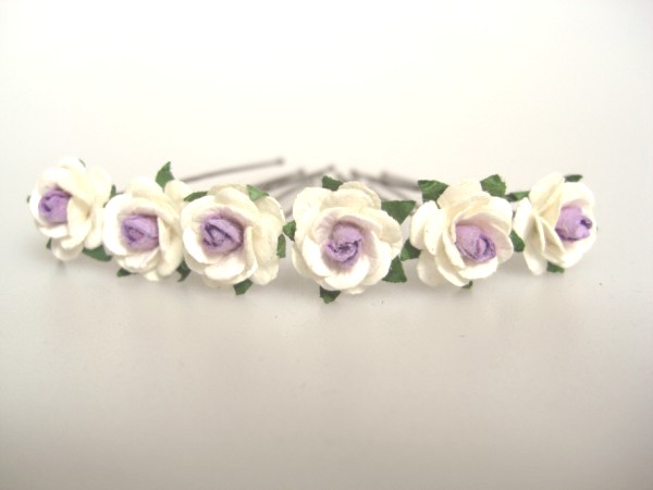 two-tone  lavender centre small roses 1.5cm