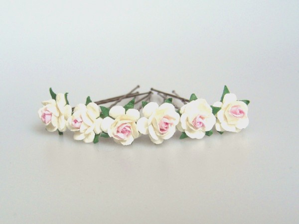 ivory white with pink center open roses 1.5cm x 6