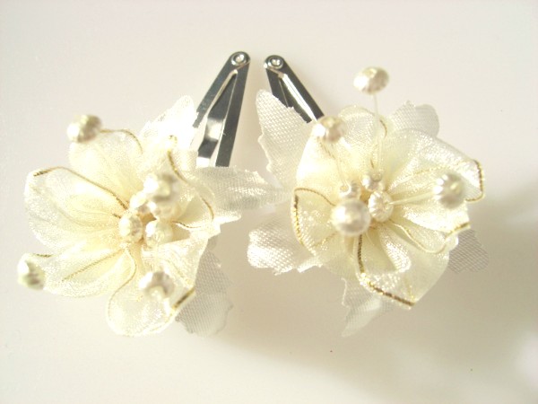cream gold flower hair clips